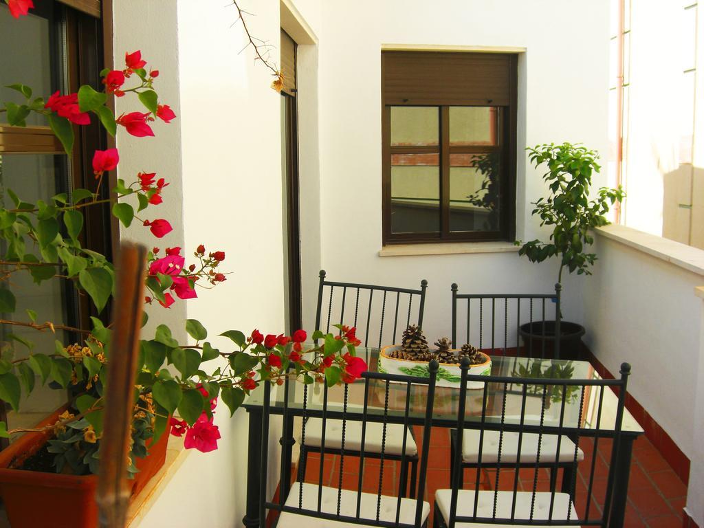 Ferienwohnung Penthouse Puerta De La Juderia Córdoba Zimmer foto